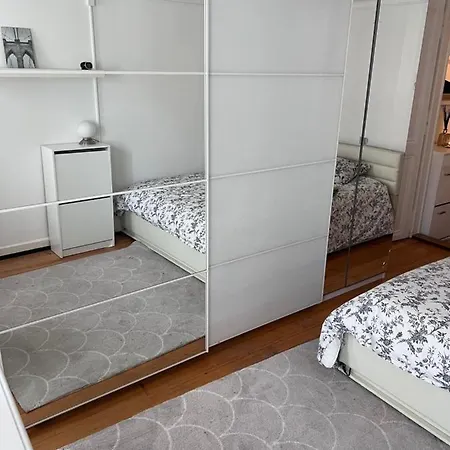 Magnifique Duplex Tres Lumineux Avec Place De Parking Apartment